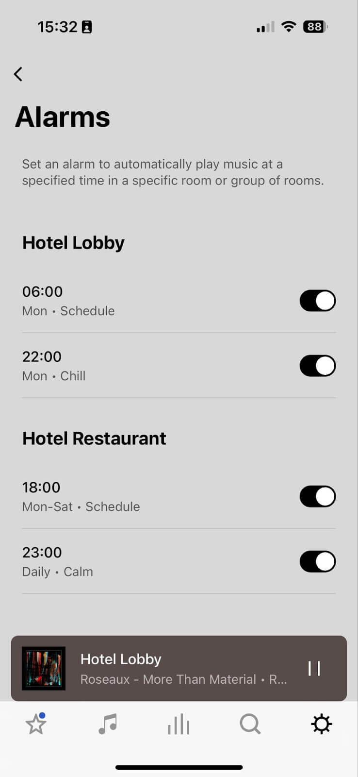 So planen Sie Musik auf Sonos mit der Alarmfunktion | Erstellte Alarme speichern
