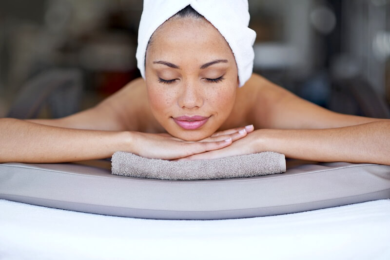 soundsuit musique pour massage bien-être spa relaxation salon hôtel piscine